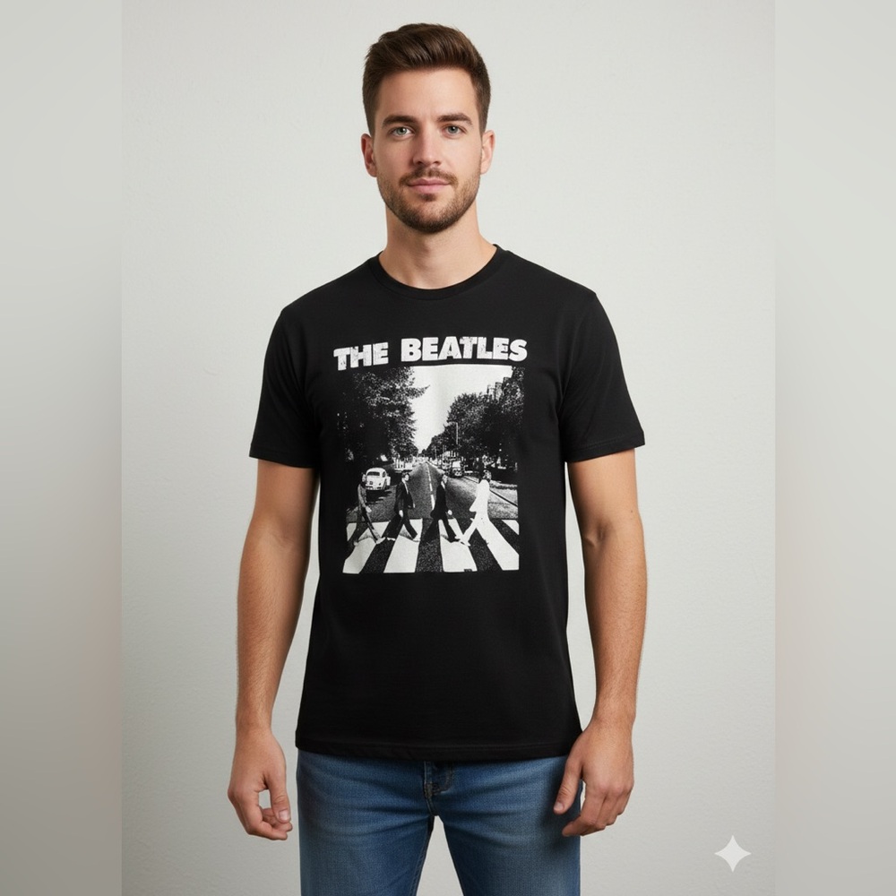Official THE BEATLES Abbey Road Crossing Black Tee - Men's/Unisex M